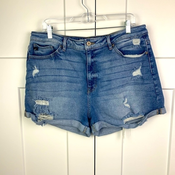 KanCan Pants - Kancan Size 32 Denim Jean Shorts Distressed Boyfriend Stretch